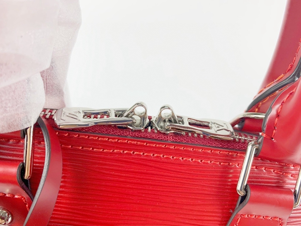 ルイヴィトンバッグ素材ディテール